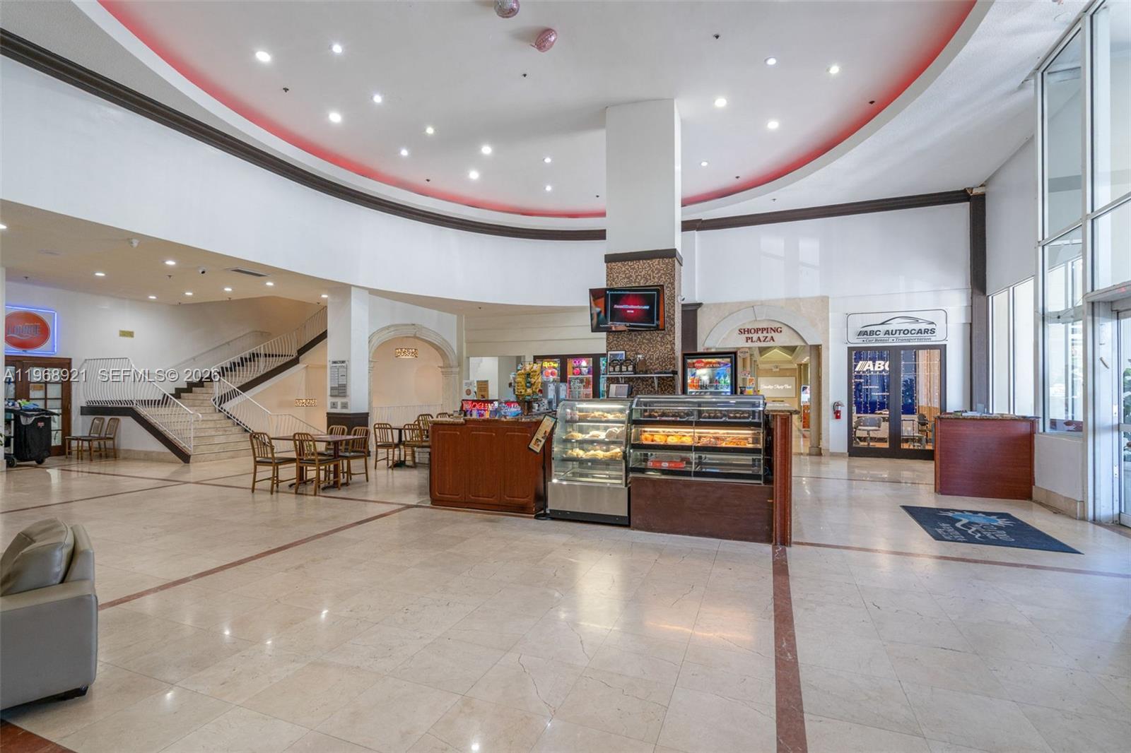 THE AVENTURA BEACH CLUB C - Residential