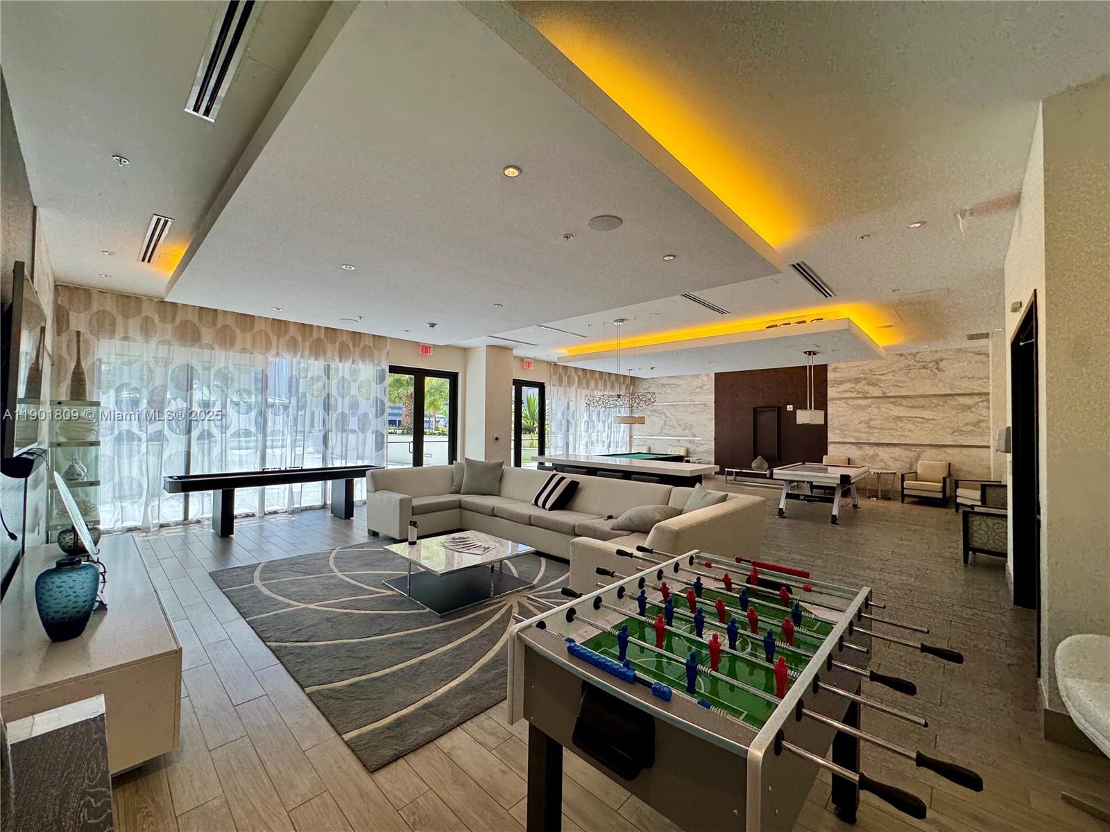 NINE AT MARY BRICKELL VIL - Residential