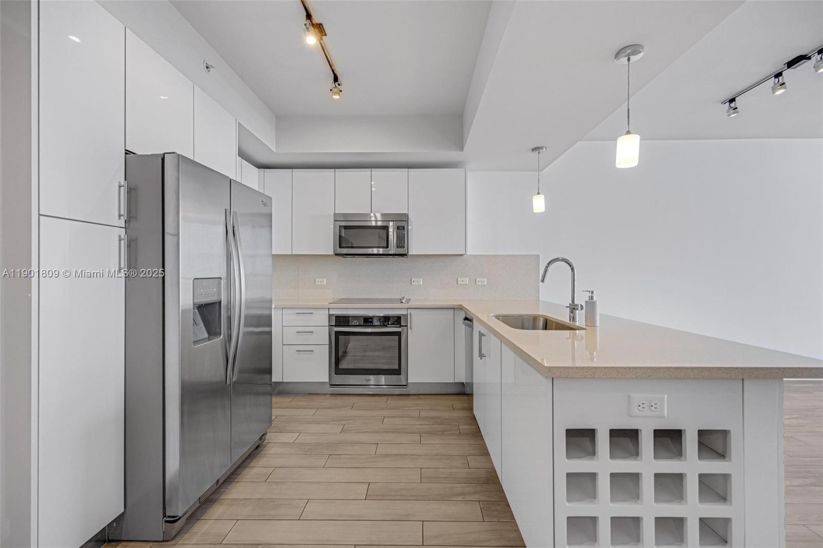 NINE AT MARY BRICKELL VIL - Residential