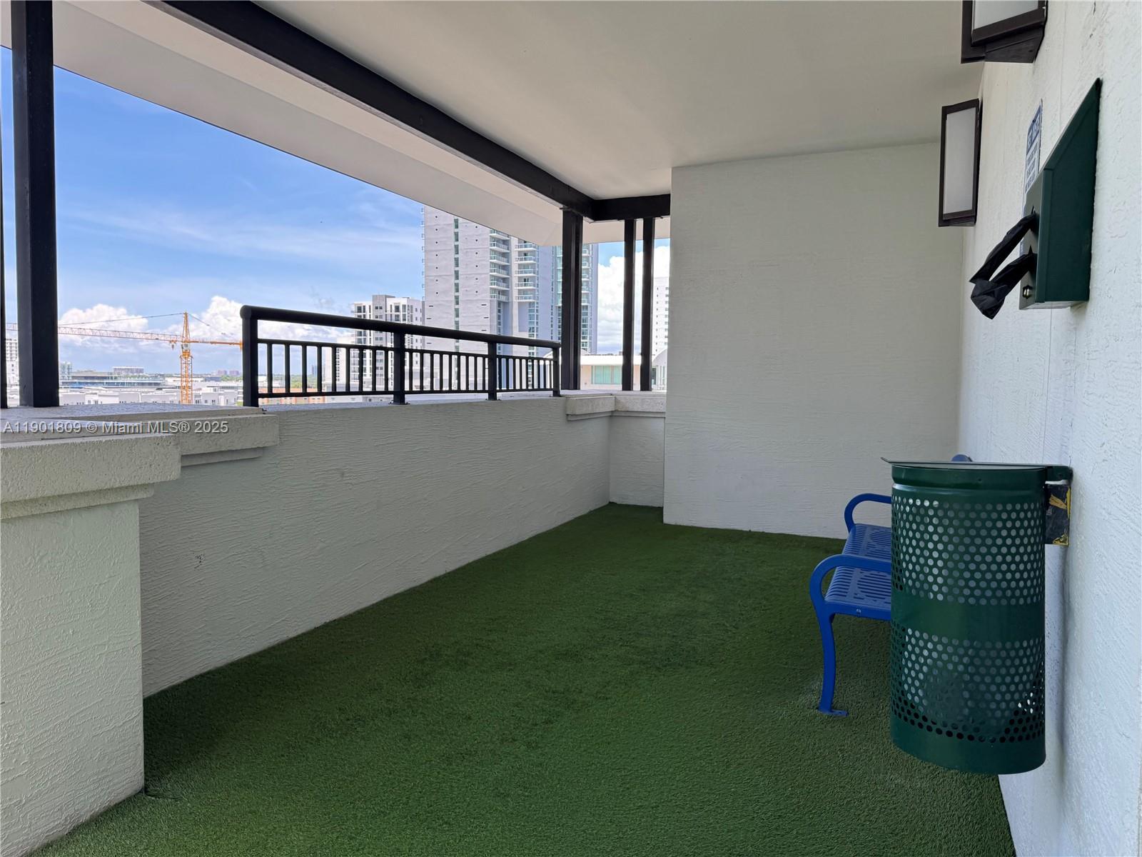 NINE AT MARY BRICKELL VIL - Residential