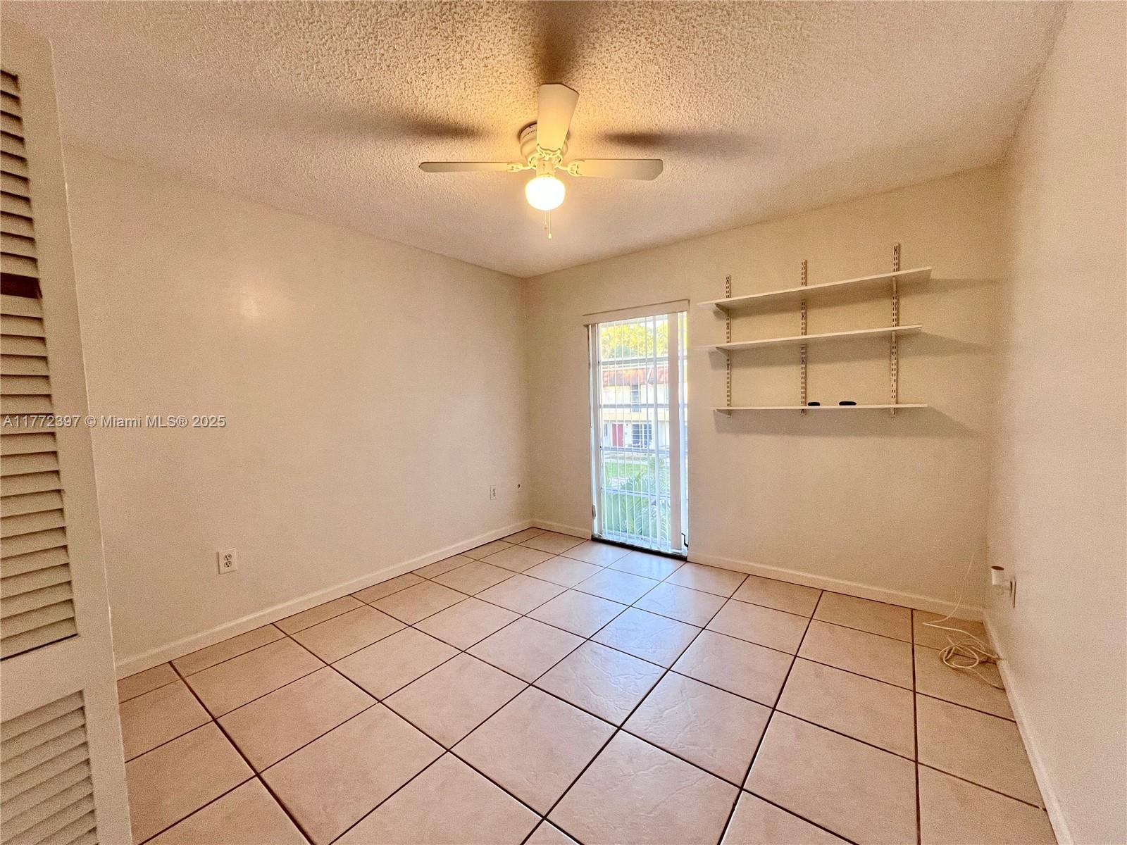 HOLLYWOOD GARDENS CONDOMI - Residential