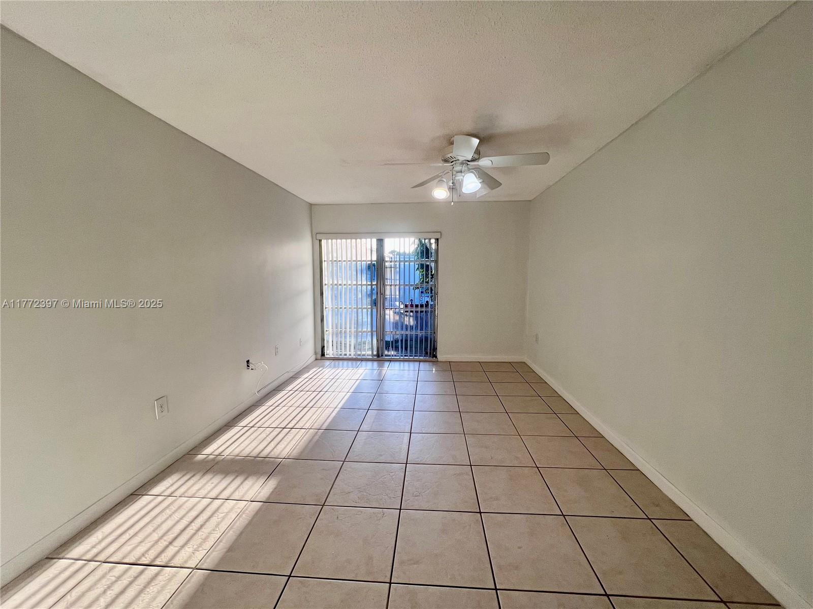 HOLLYWOOD GARDENS CONDOMI - Residential