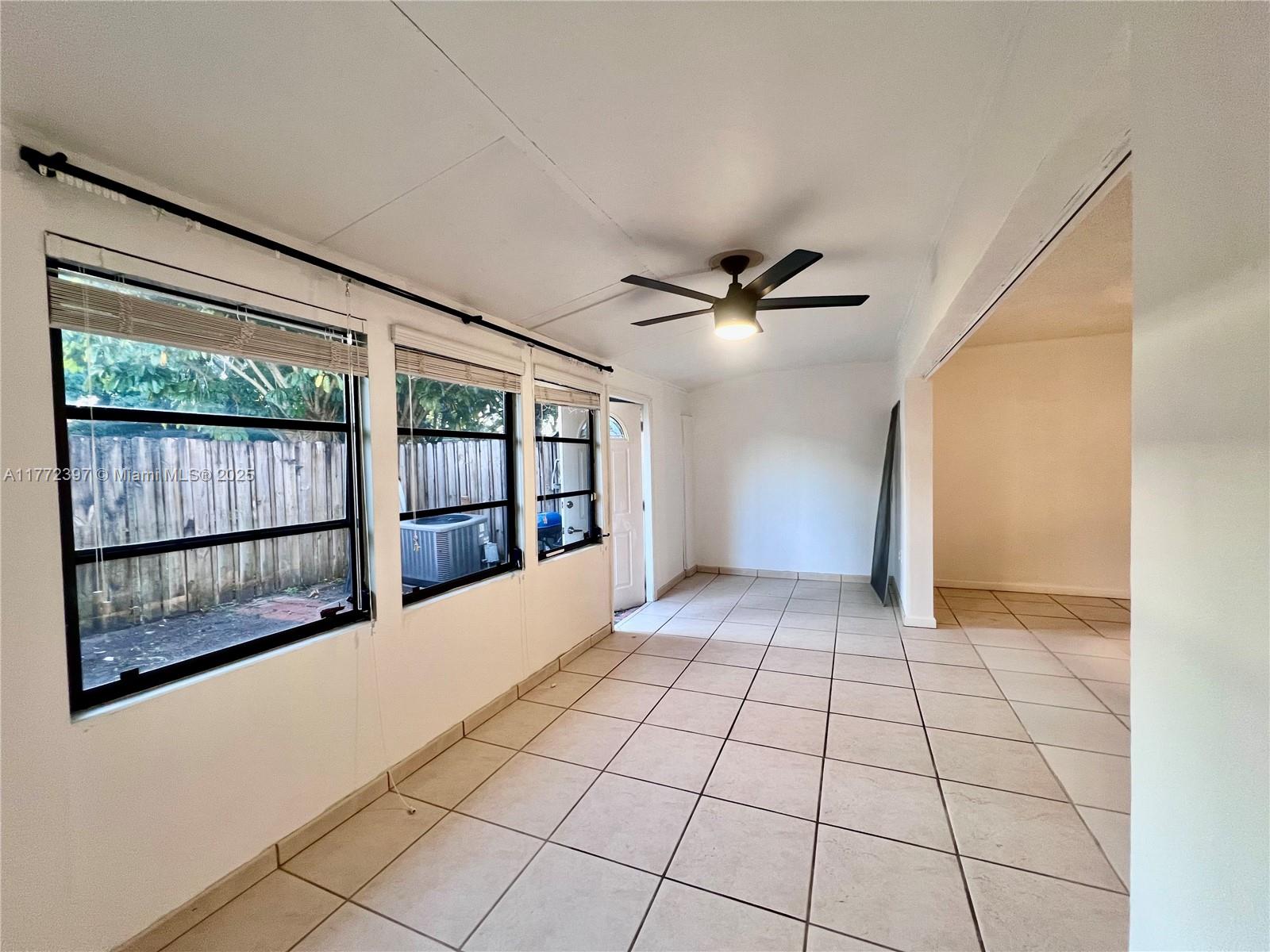 HOLLYWOOD GARDENS CONDOMI - Residential
