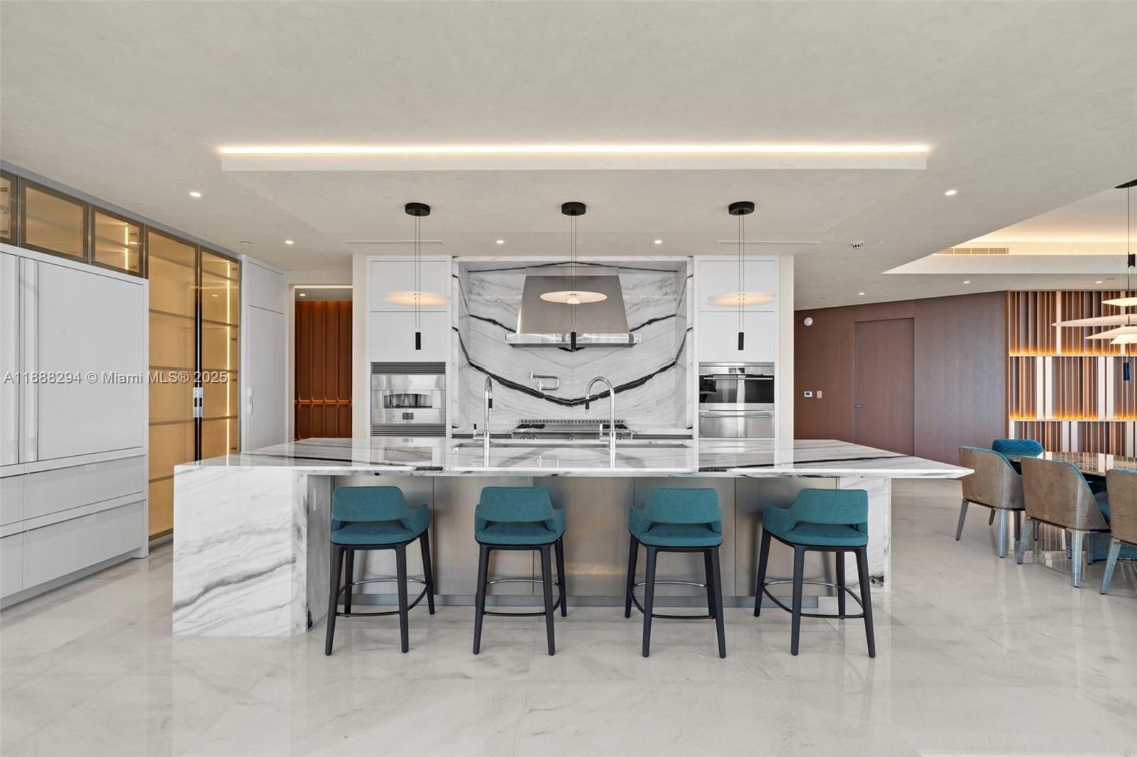 NORTH BISCAYNE BEACH AMEN - Residential