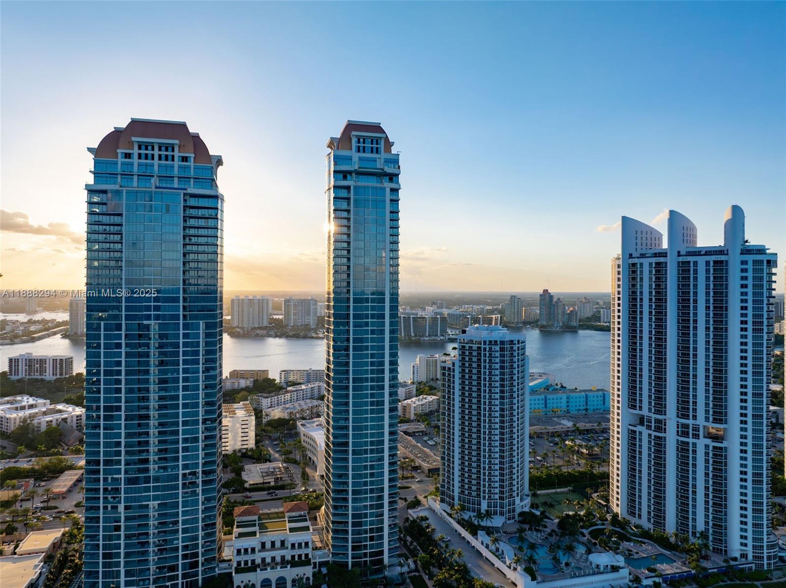 NORTH BISCAYNE BEACH AMEN - Residential
