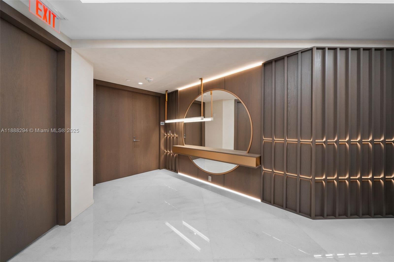 NORTH BISCAYNE BEACH AMEN - Residential