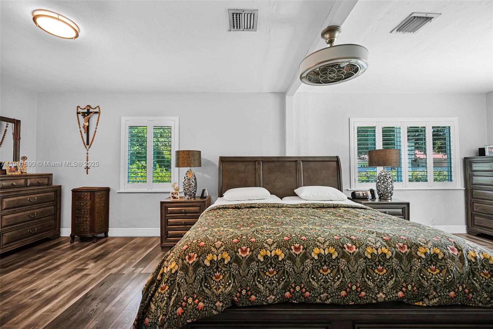 RIVIERA ESTS - Residential