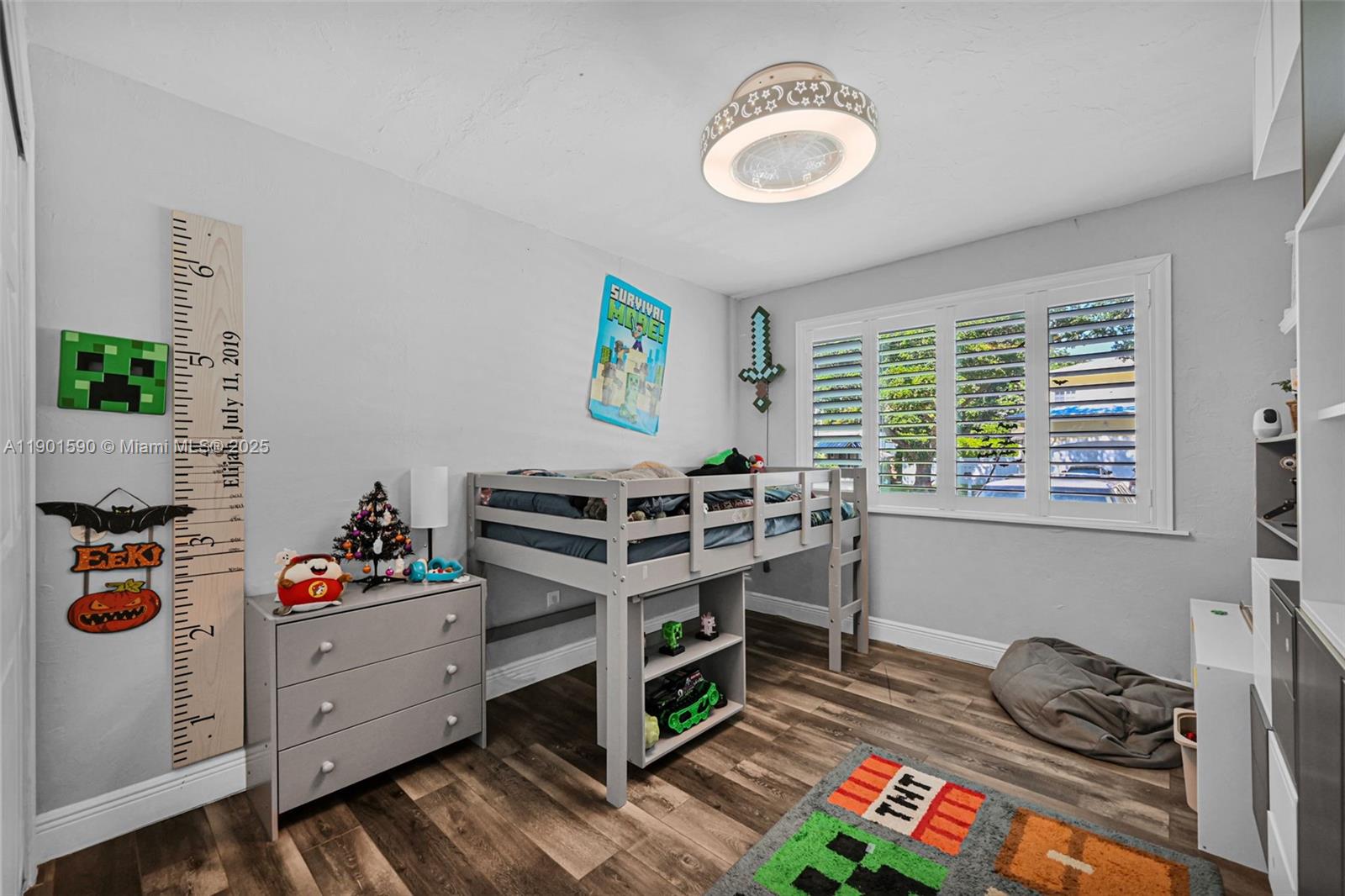 RIVIERA ESTS - Residential