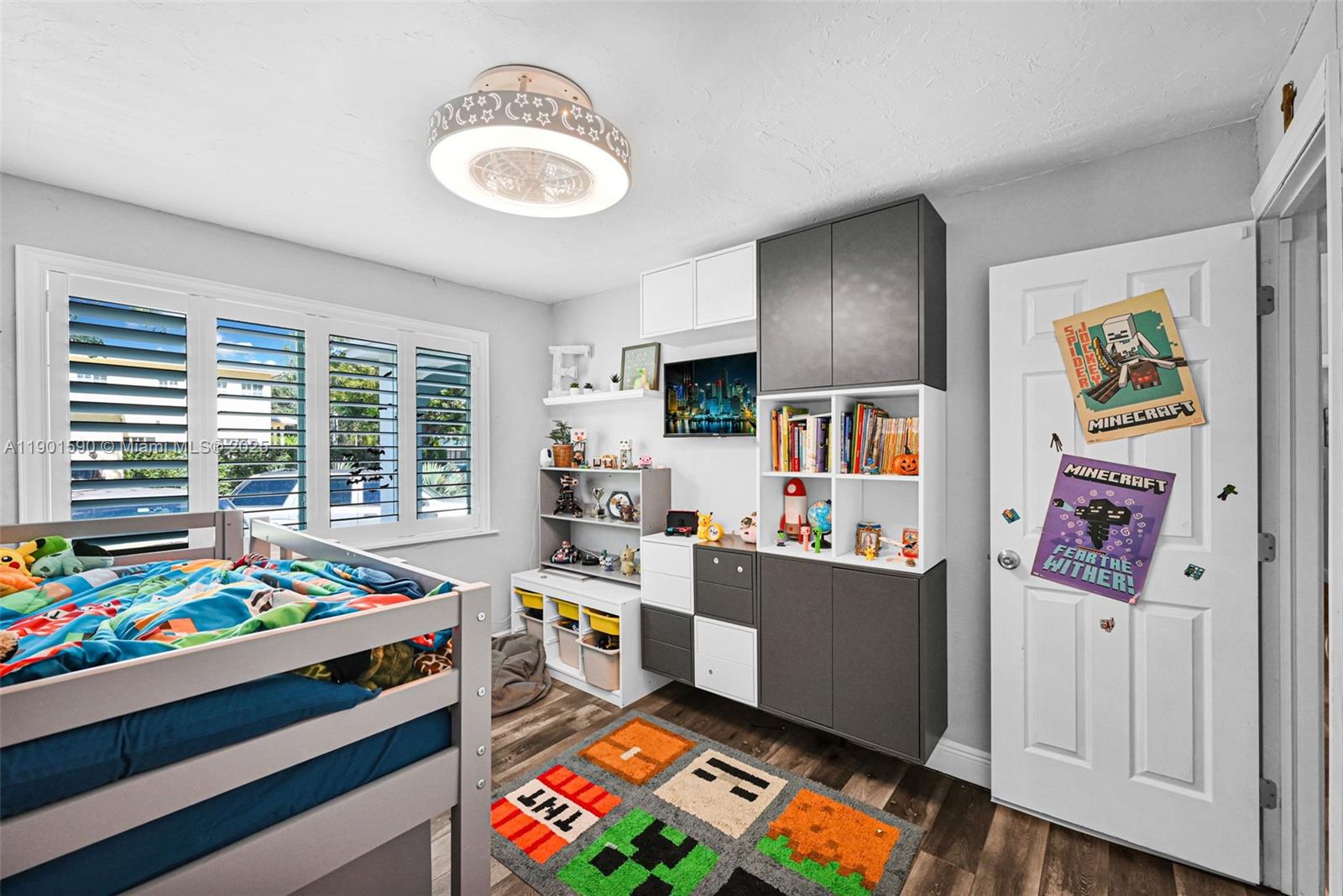 RIVIERA ESTS - Residential