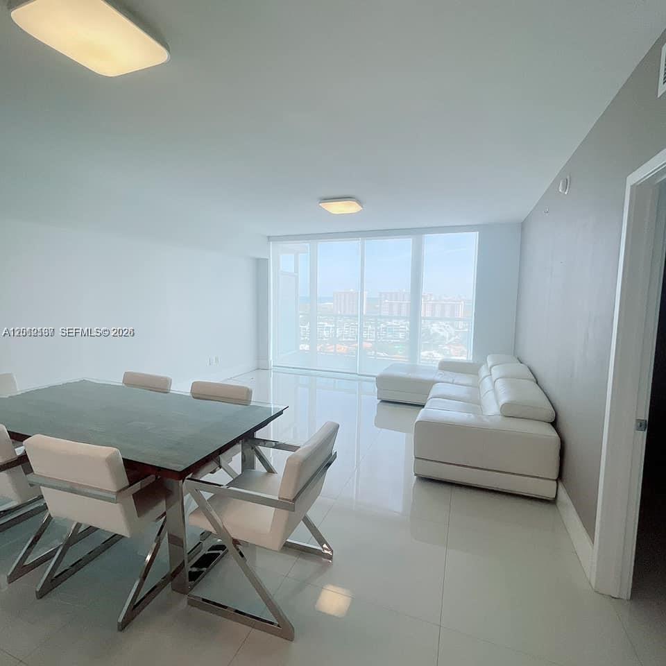 400 Sunny Isles Blvd 1903