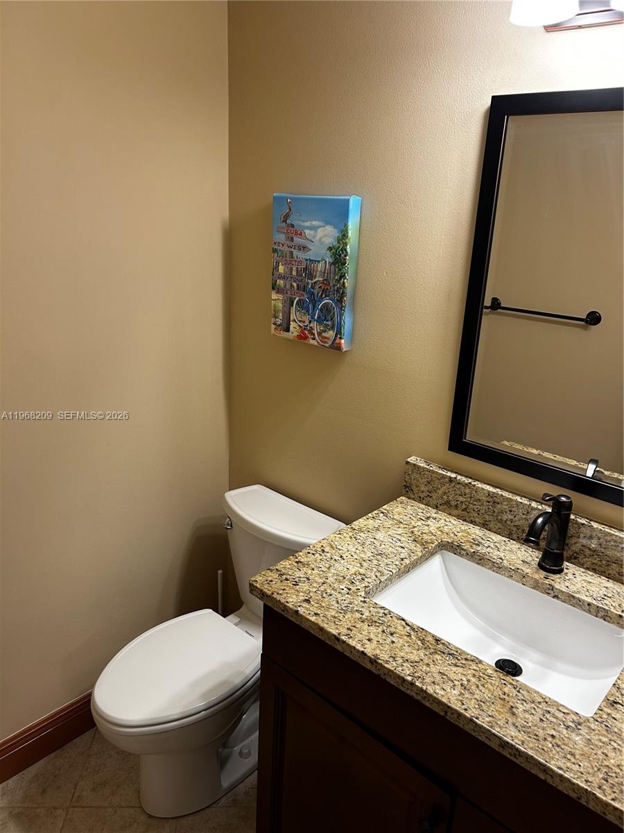 JAMESTOWN AT HERITAGE RID - Residential