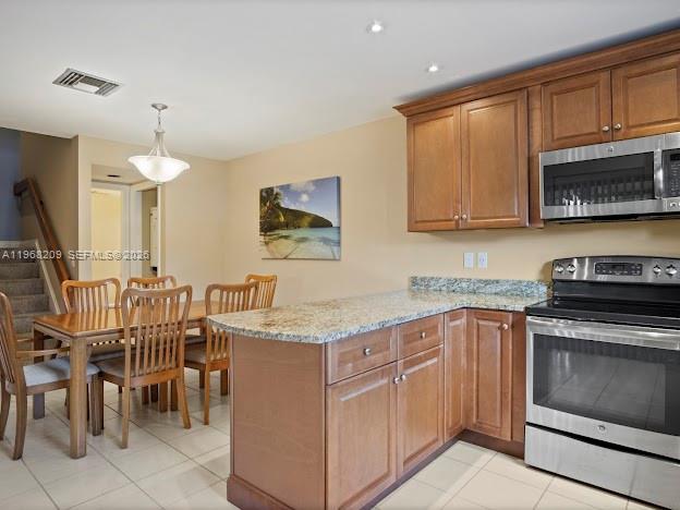 JAMESTOWN AT HERITAGE RID - Residential