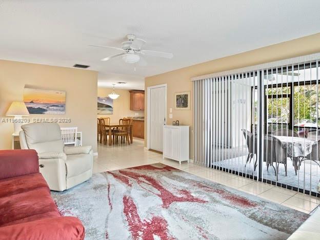 JAMESTOWN AT HERITAGE RID - Residential