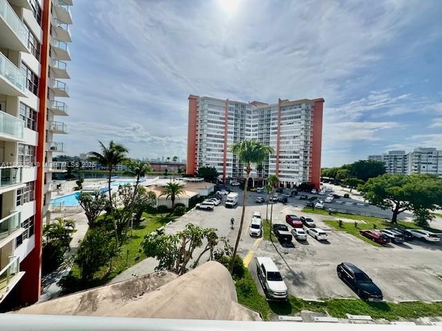Vacant and ready for a new resident. This magnificent apartment features one large bedroom and one bathroom, with plenty of closet space to put away all your belongings. Start your mornings with the sunrise and take advantage of the unbeatable location just minutes from the luxurious Aventura Mall, grocery stores, drugstores, fitness centers, and more. For outdoor enthusiasts, nearby parks and beautiful beaches are perfect for recreation and relaxation. Close to mayor highway I-95, Turnpike, Palmetto and even train stations. Easy flow floor plan.