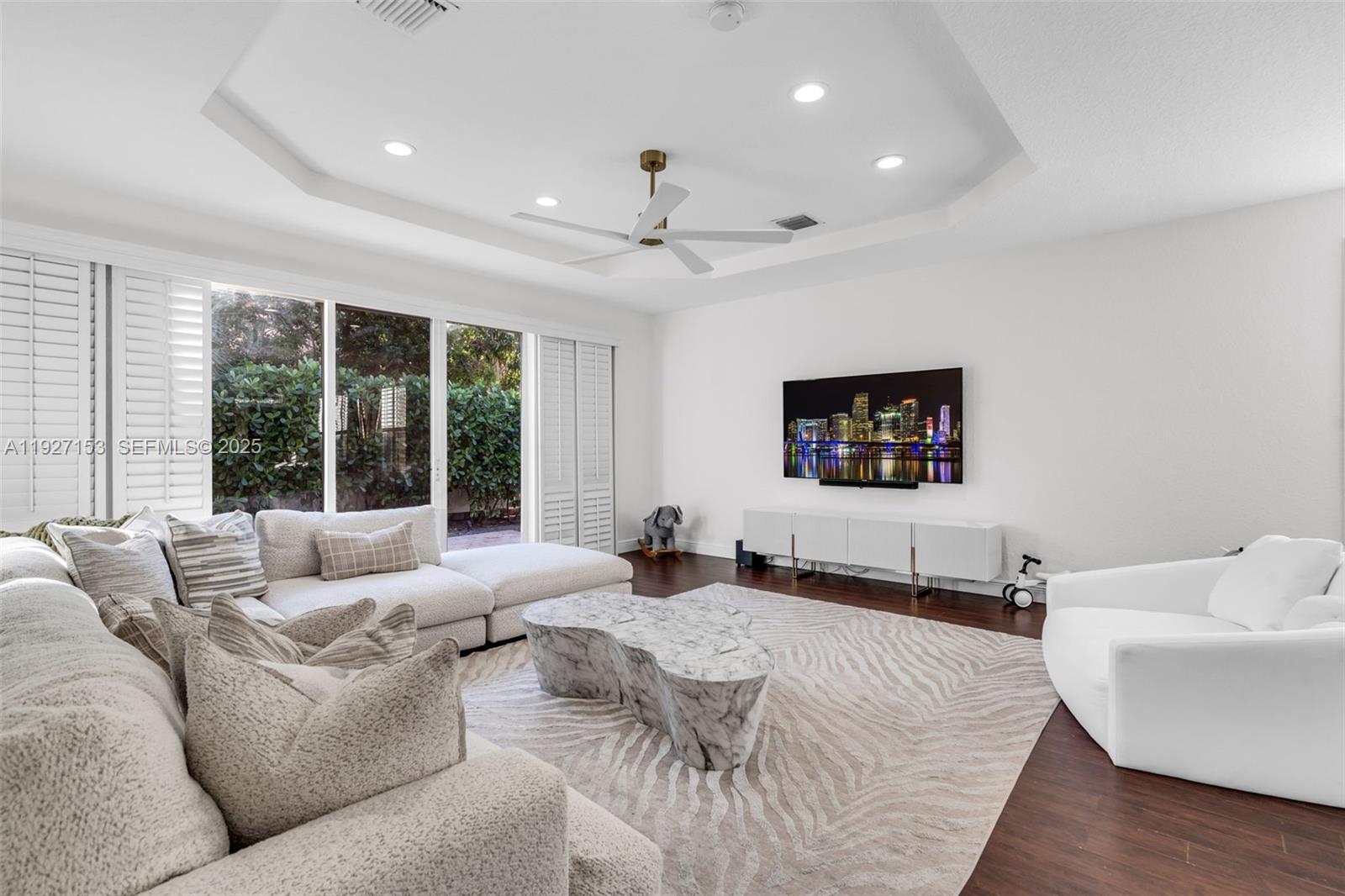 SABAL LAKES PH 4 - Residential