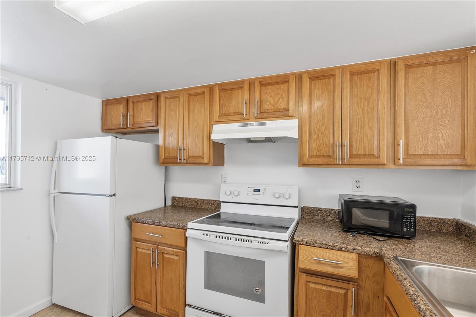 FOREST GREEN CONDO - Residential