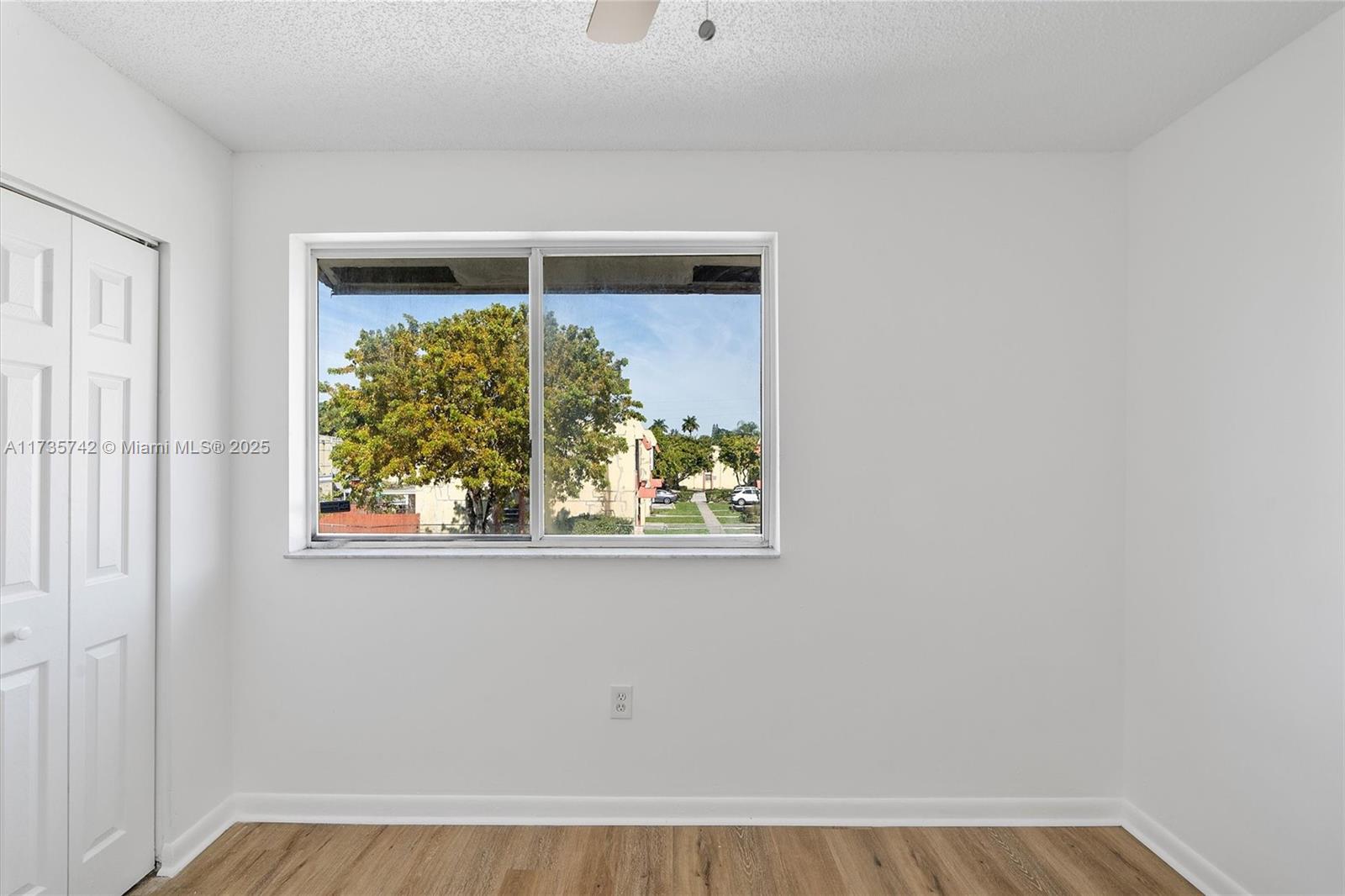 FOREST GREEN CONDO - Residential