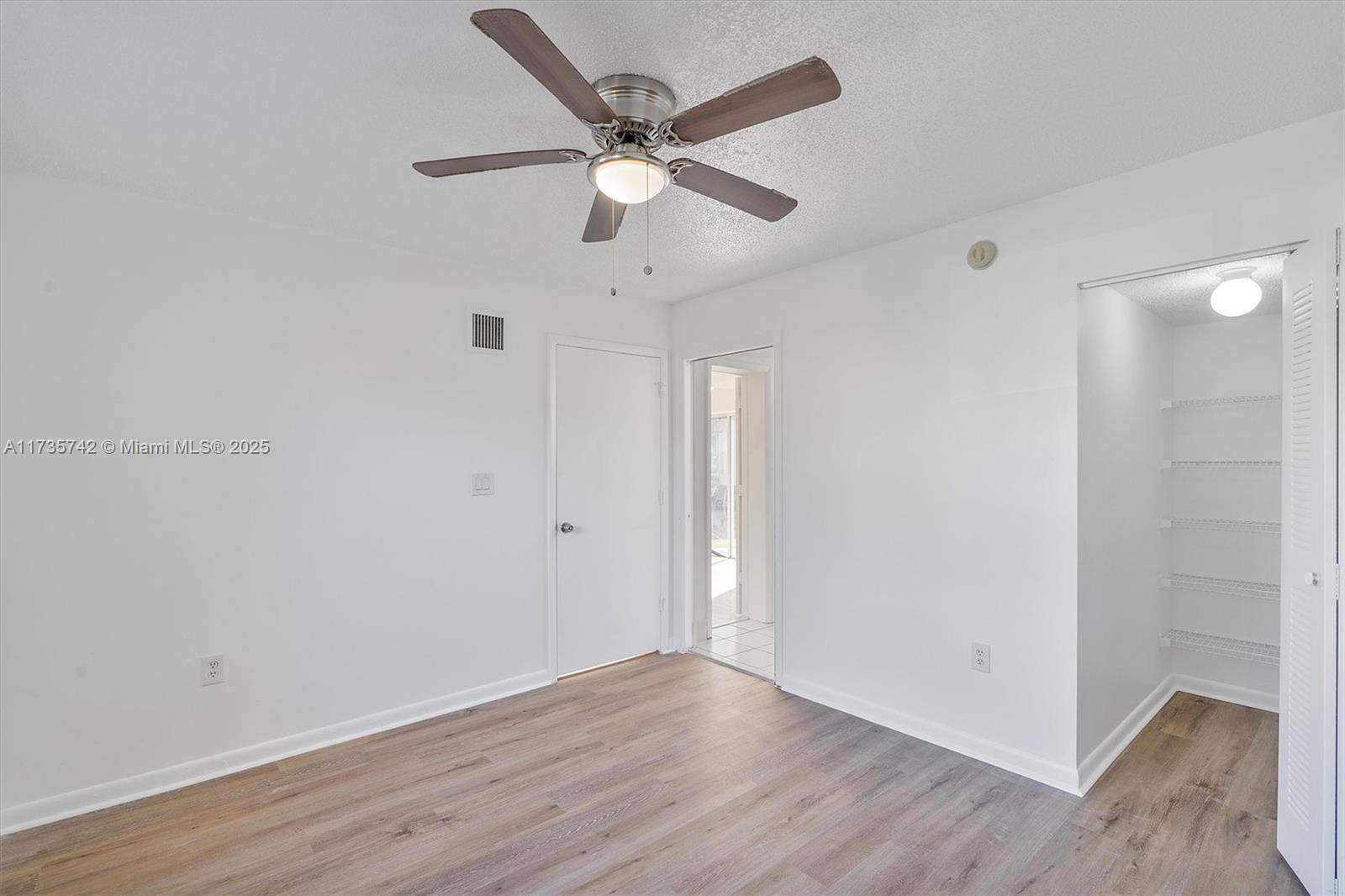 FOREST GREEN CONDO - Residential