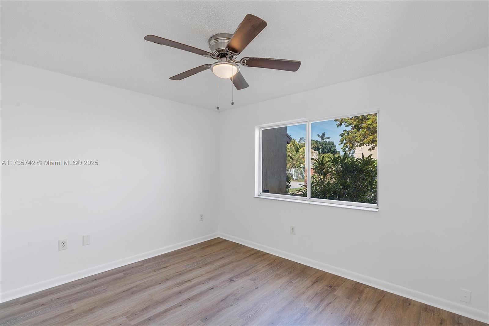 FOREST GREEN CONDO - Residential