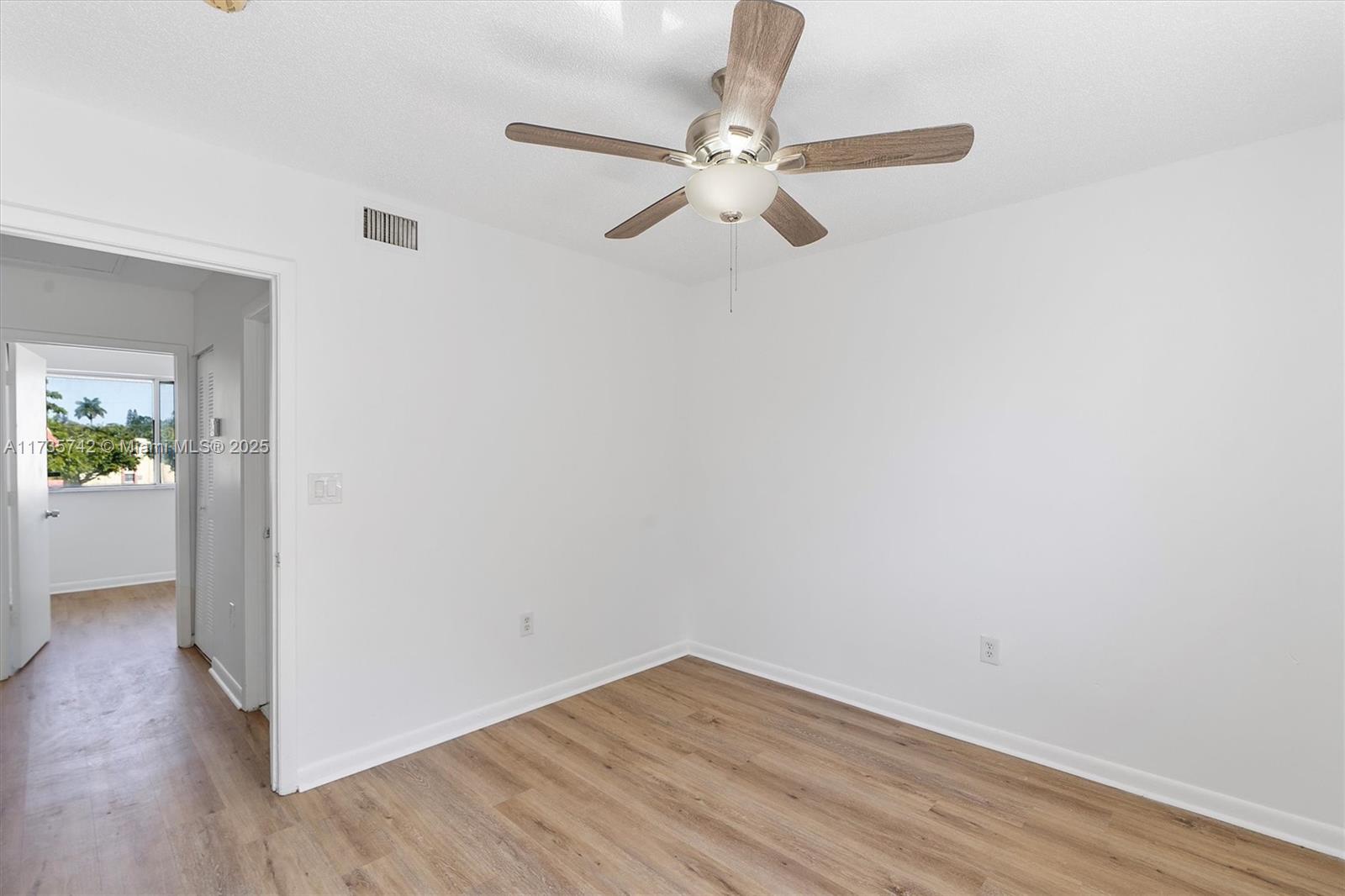 FOREST GREEN CONDO - Residential