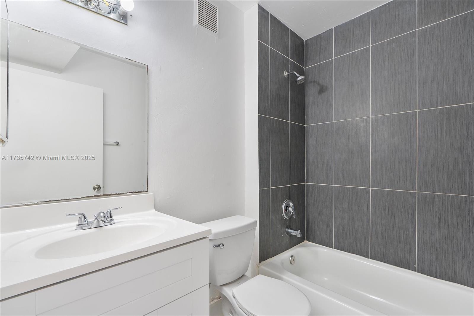 FOREST GREEN CONDO - Residential