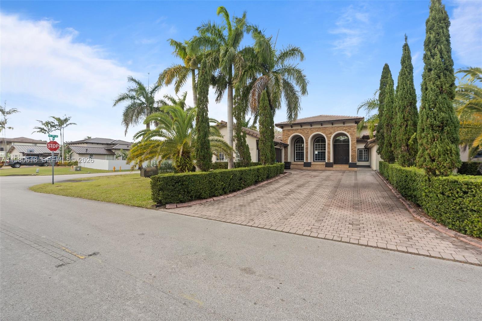 RENAISSANCE RANCHES - Residential