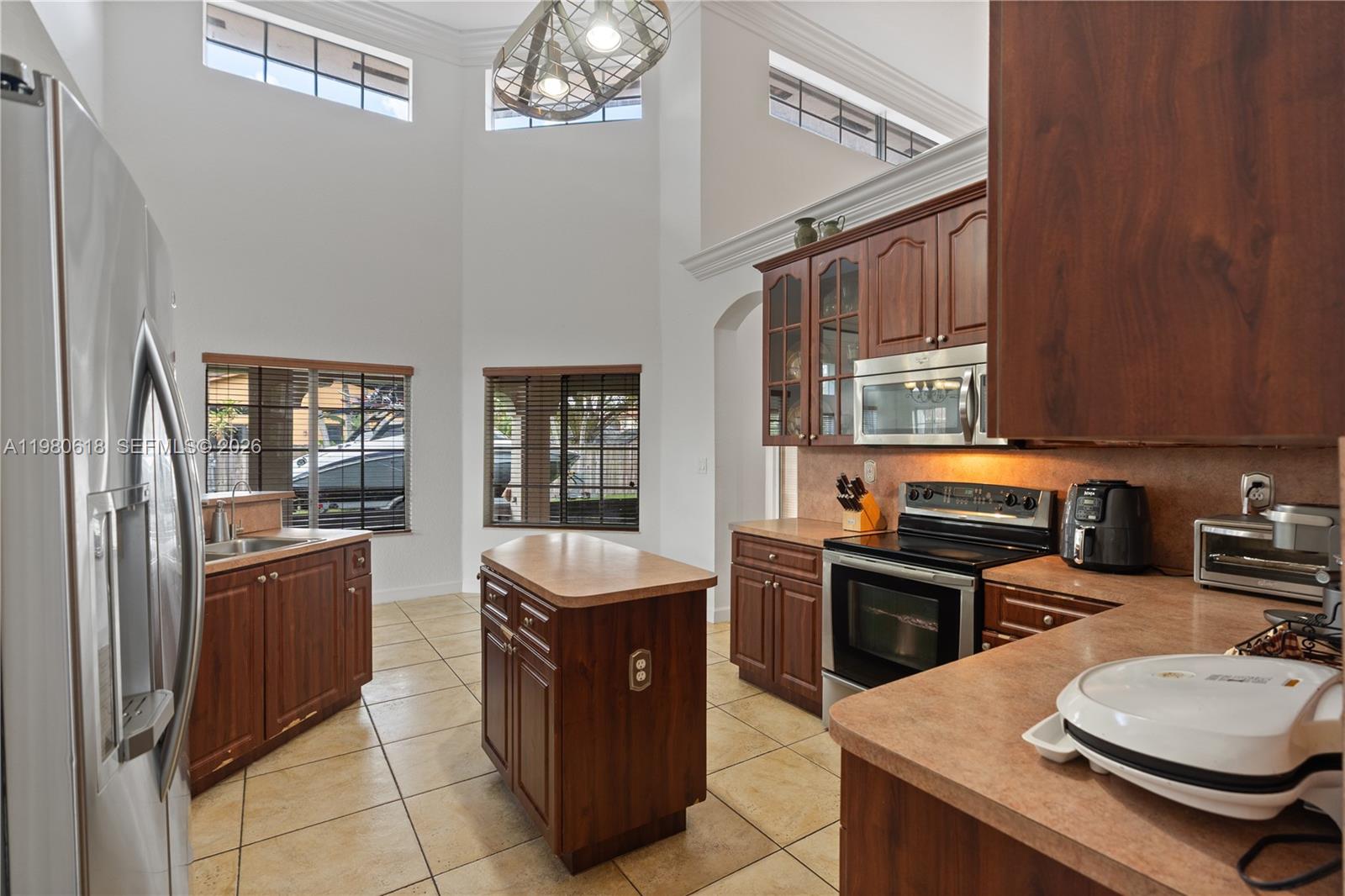 RENAISSANCE RANCHES - Residential