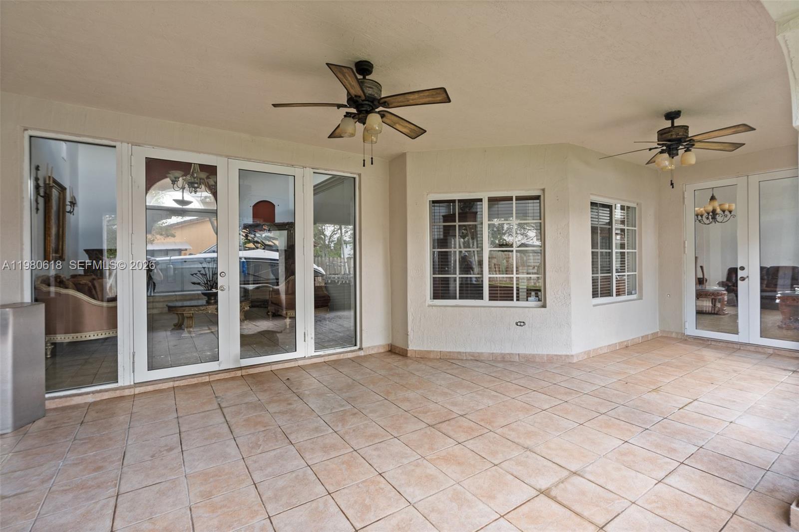 RENAISSANCE RANCHES - Residential