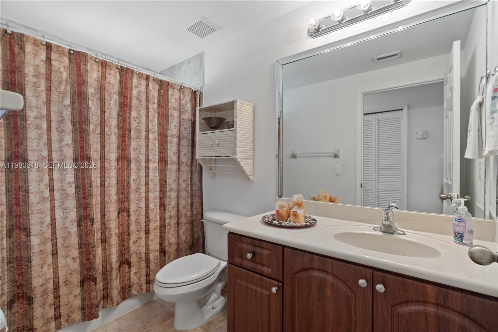 RENAISSANCE RANCHES - Residential