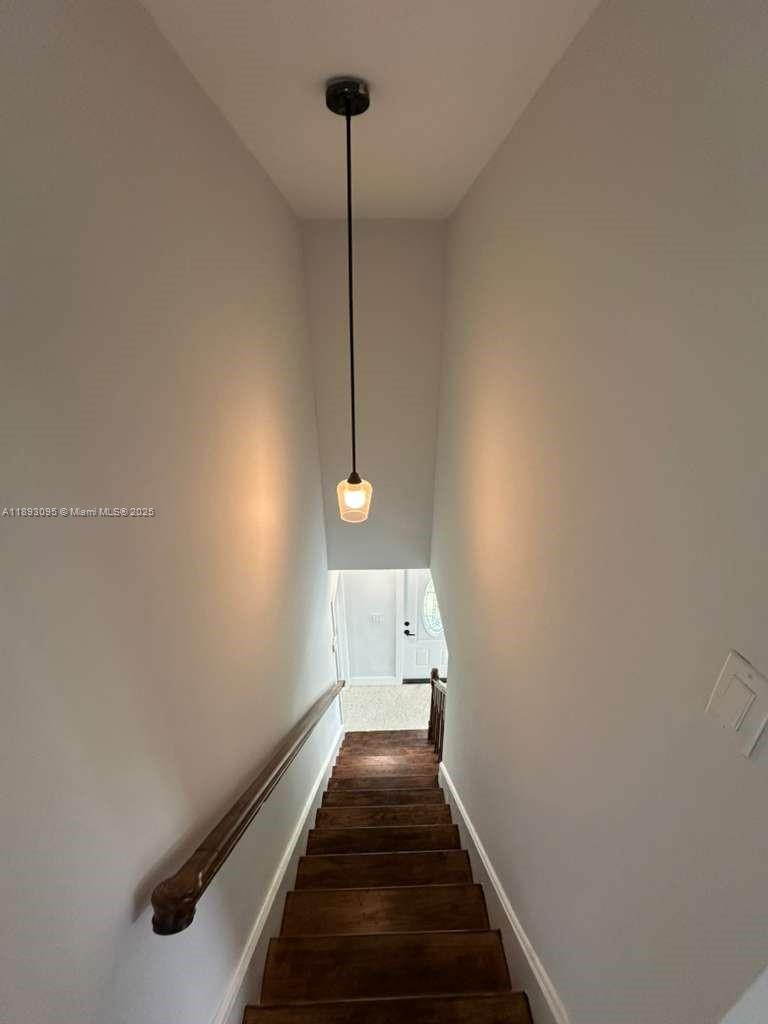 FLAIR SUB NO 3 - Residential Lease