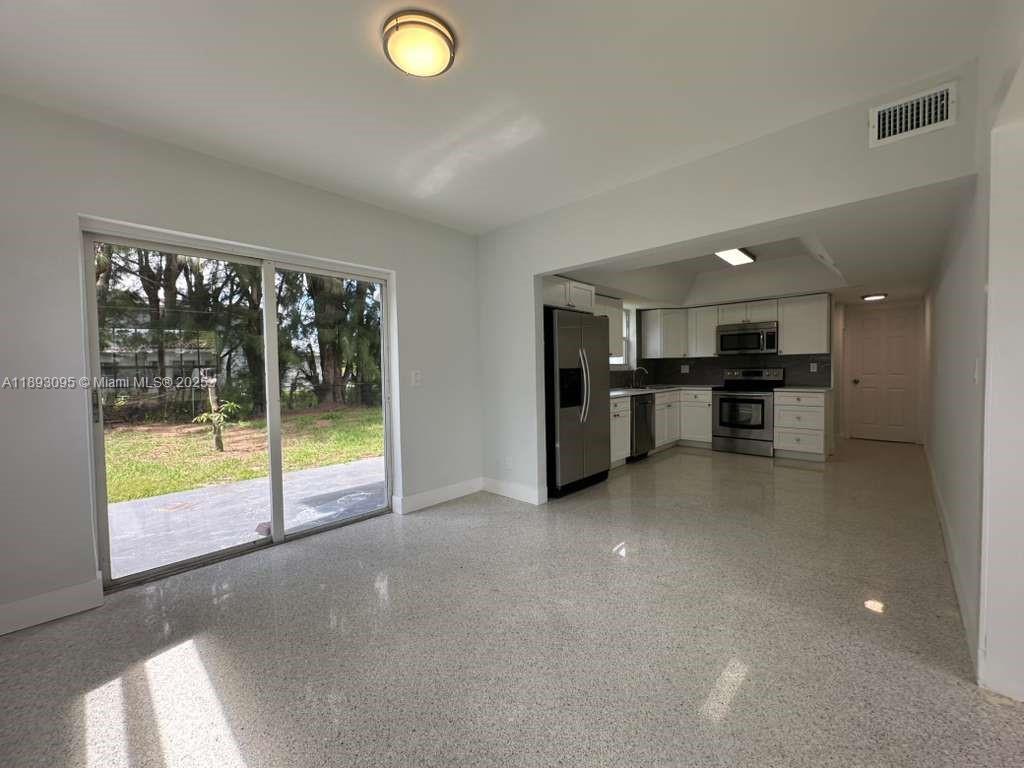 FLAIR SUB NO 3 - Residential Lease