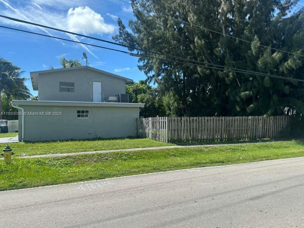 FLAIR SUB NO 3 - Residential Lease