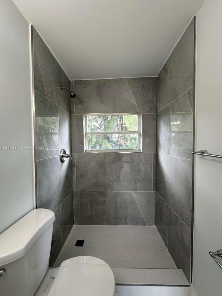 FLAIR SUB NO 3 - Residential Lease