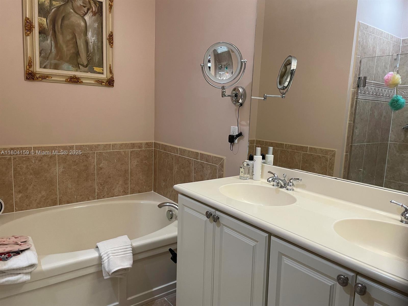 FAIRFIELD GARDENS - Residential Lease