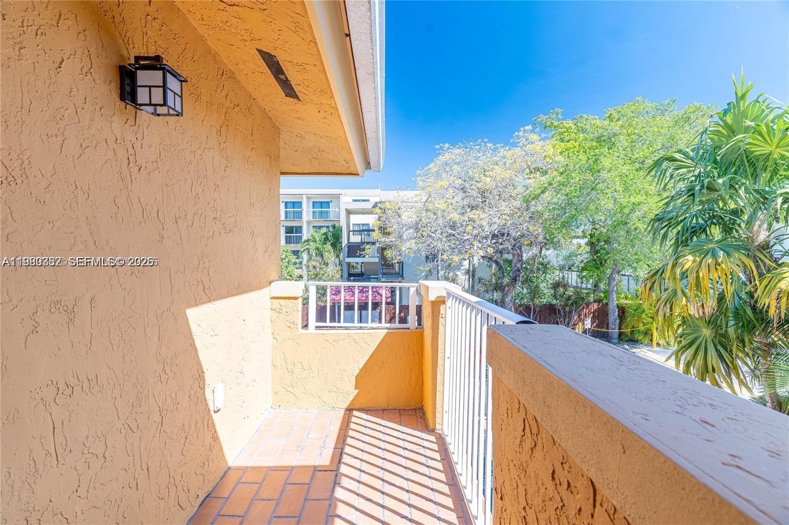 KENDALL FALLS CONDO - Residential Lease