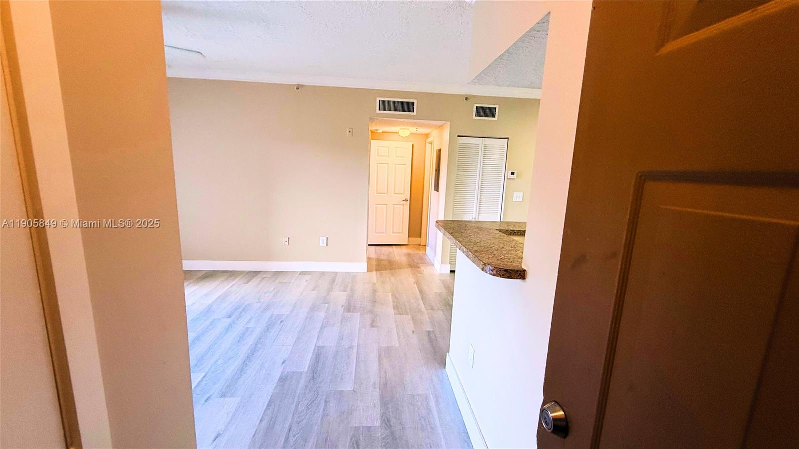 MARQUESA CONDO - Residential