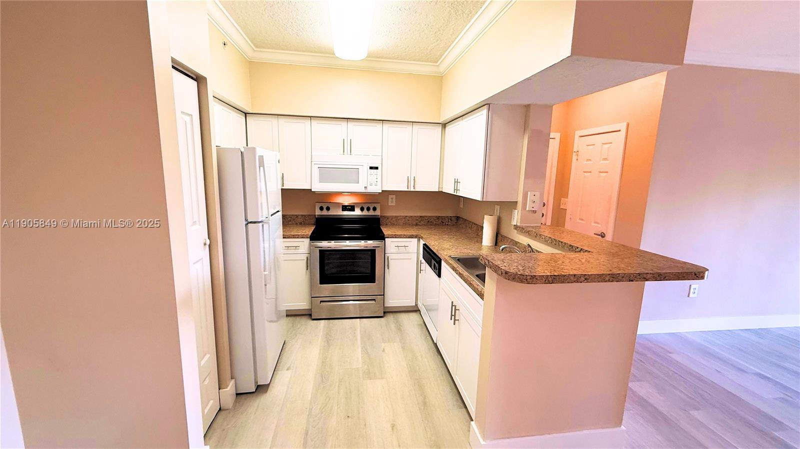 MARQUESA CONDO - Residential