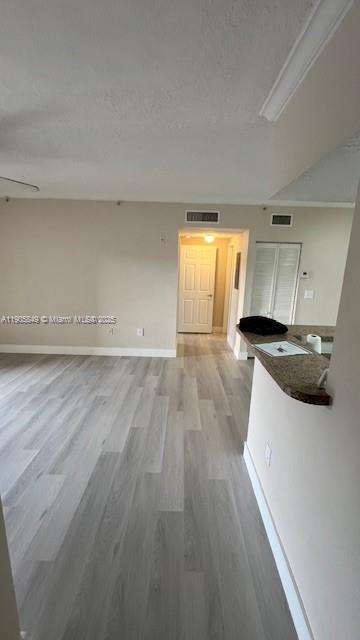 MARQUESA CONDO - Residential