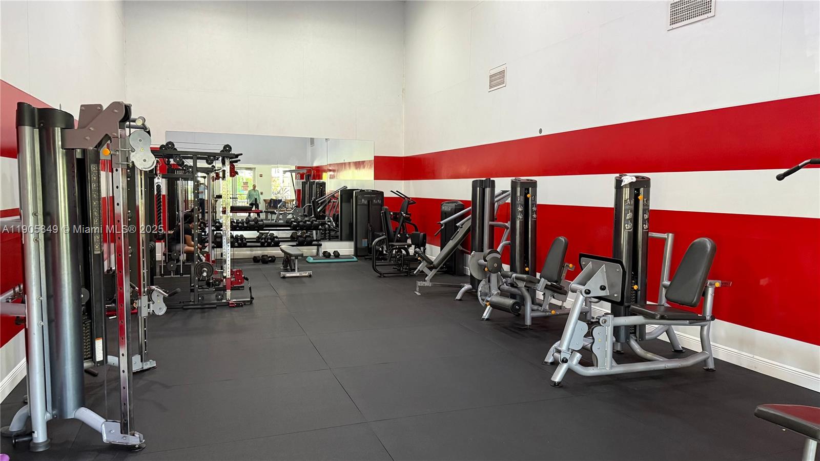 MARQUESA CONDO - Residential