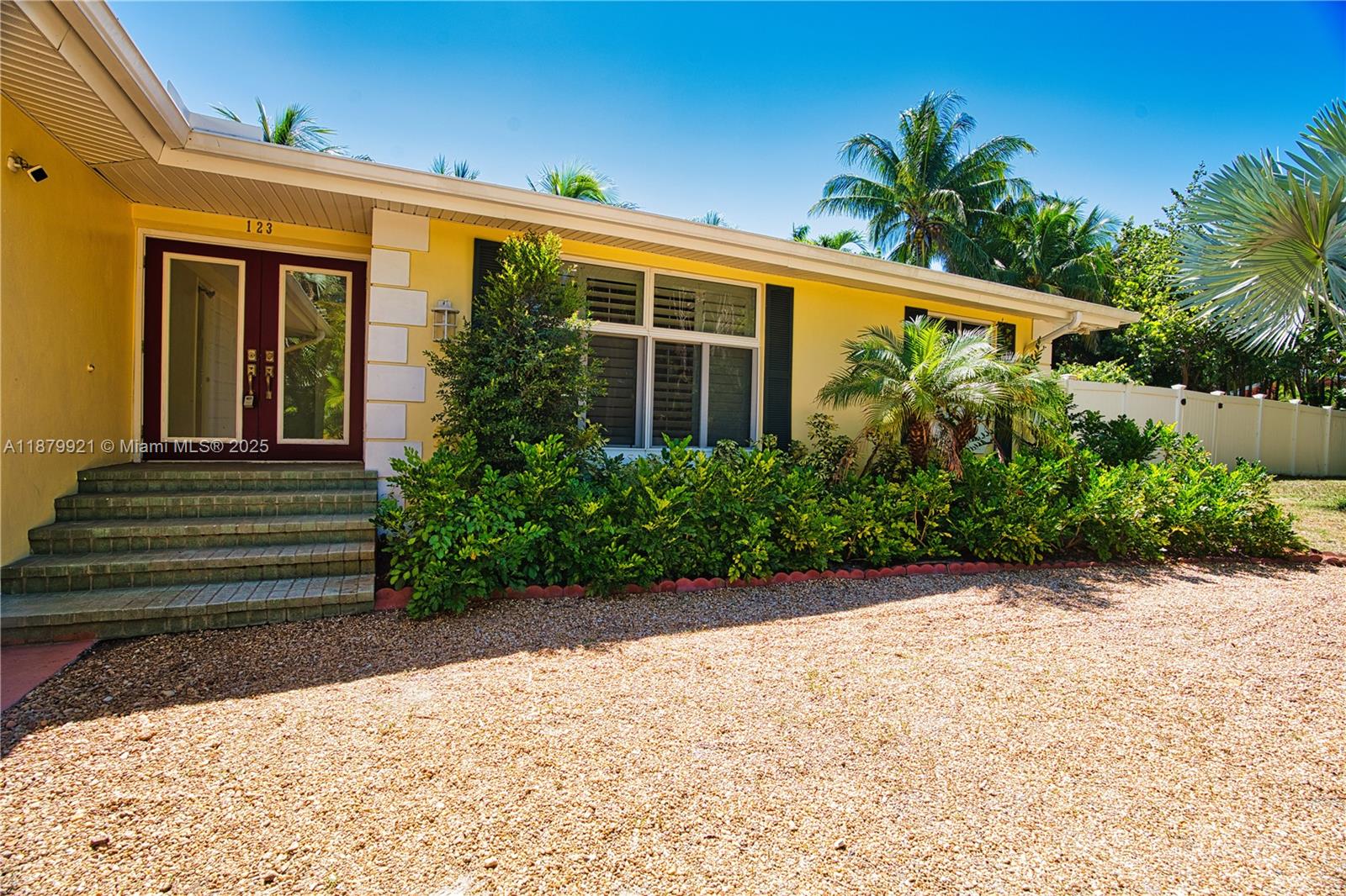 PALM ROW - Residential