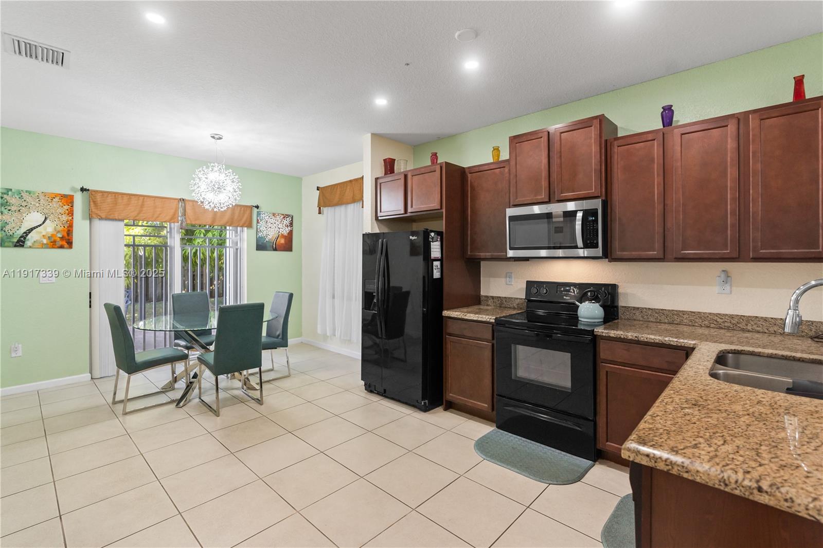 GLENWOOD PARK ESTATES - Residential