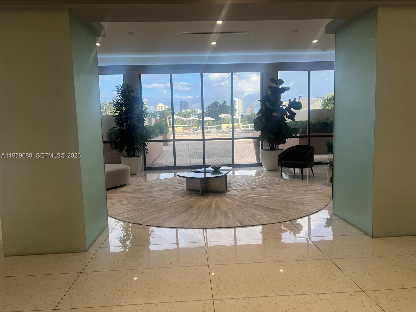 CORONADO CONDO- TOWER II - Residential Lease