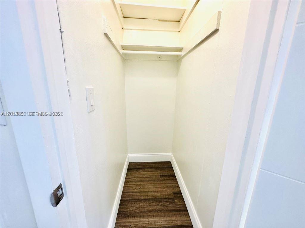 EASTERN SHORES 2ND ADDN - Residential