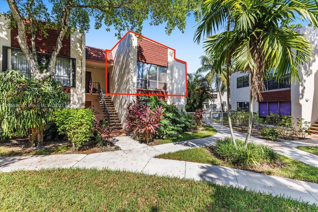 Photo of 301 N Pine Island Rd #265, Plantation, FL 33324 (MLS # A11455582)