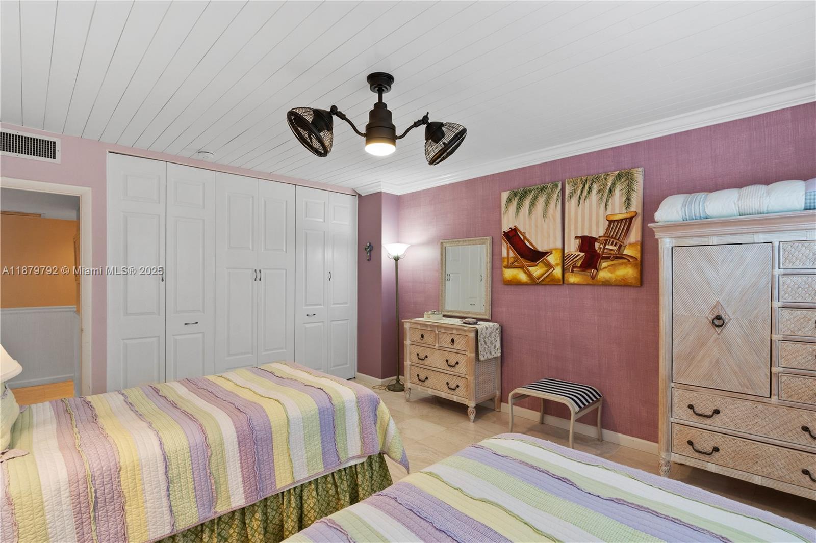 RIVIERA CONDO - Residential Lease