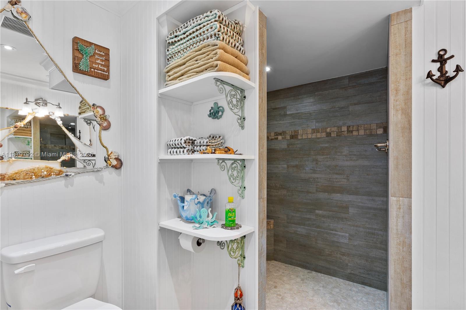 RIVIERA CONDO - Residential Lease