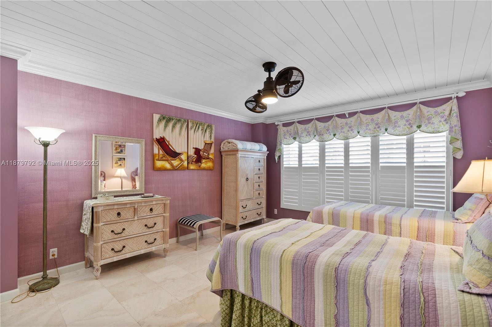 RIVIERA CONDO - Residential Lease