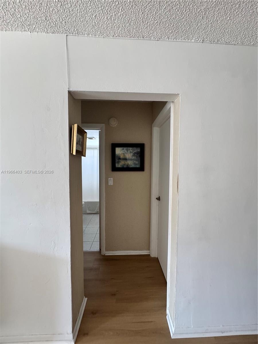 THREE HORIZONS NORTH COND - Residential