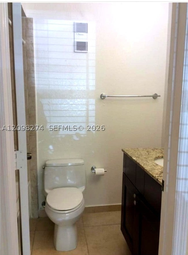 15689 SW 106th Ln 705, Miami, FL, 33196/$310,000 3 15689 SW 106th Ln 705