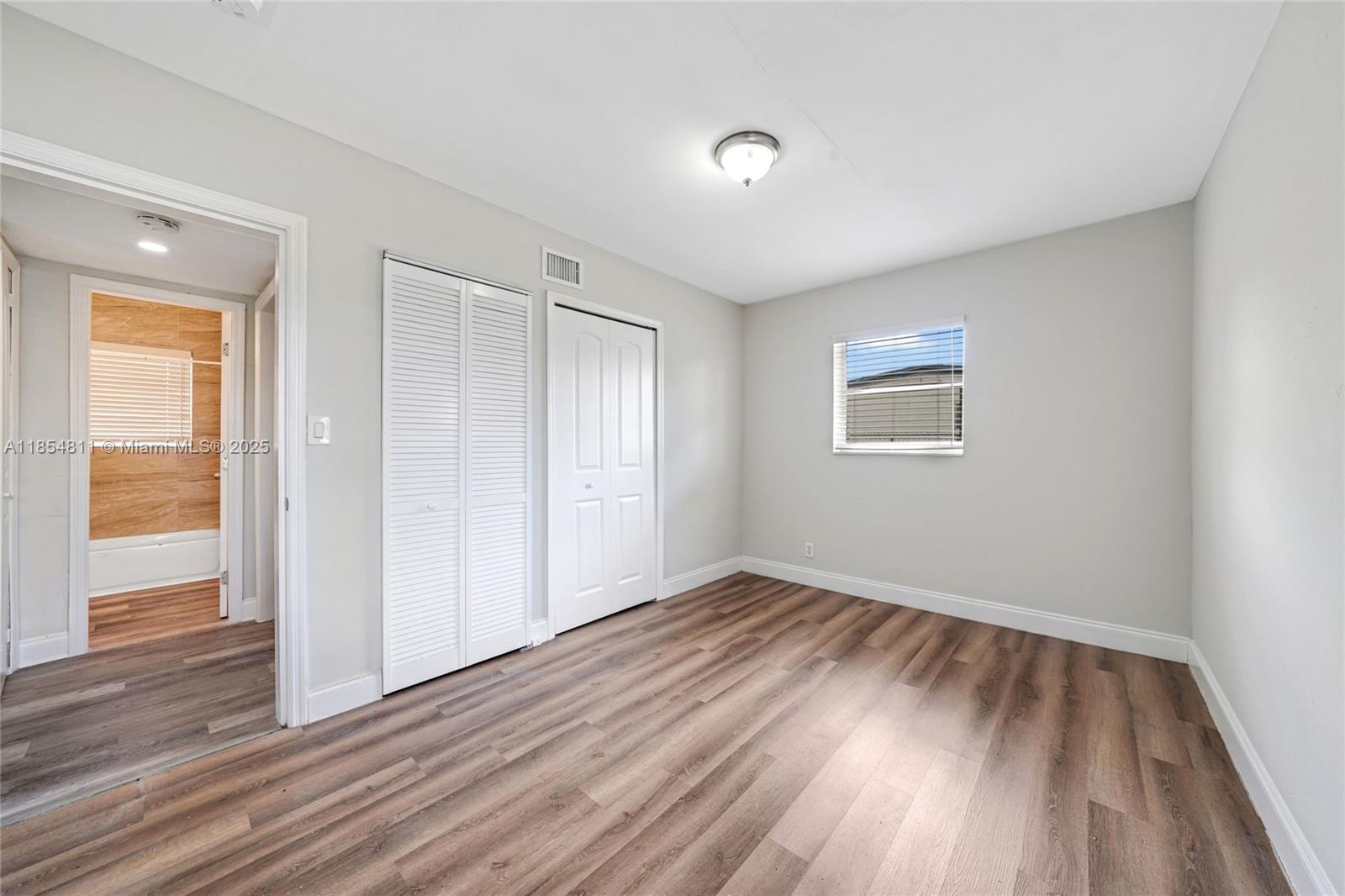 LAUDERDALE MANORS AMD PLA - Residential